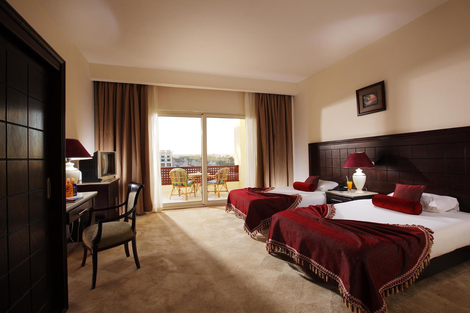 Golden 5 Sapphire Suites Hotel Hurghada Extérieur photo