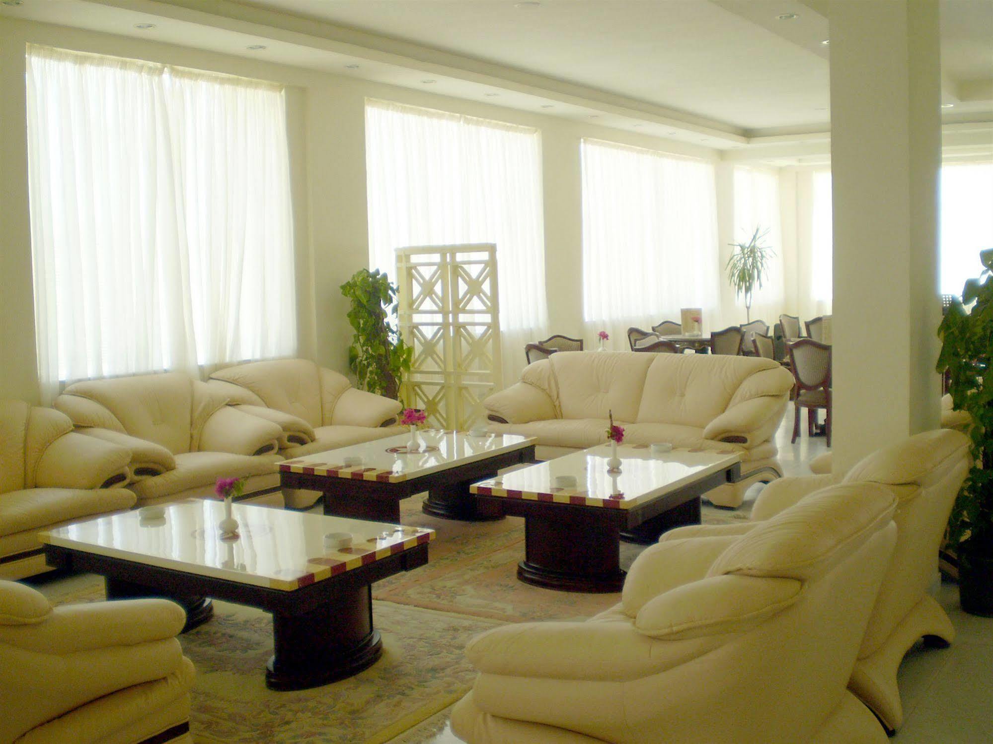 Golden 5 Sapphire Suites Hotel Hurghada Extérieur photo