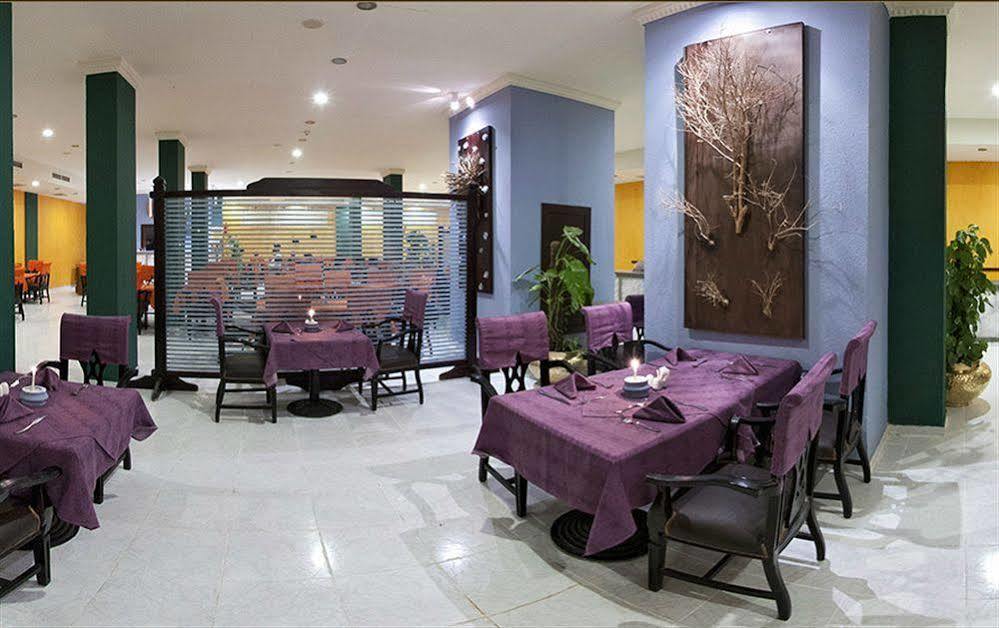 Golden 5 Sapphire Suites Hotel Hurghada Extérieur photo